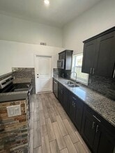 1405 Marigold Dr in Lakeland, FL - Building Photo - Building Photo