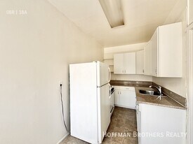 439 N Van Ness Ave, Unit 6 in Los Angeles, CA - Building Photo
