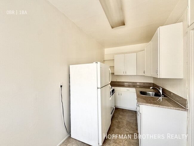 439 N Van Ness Ave, Unit 6