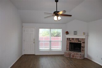 4541 Grainland Ct in Fort Worth, TX - Building Photo - Building Photo