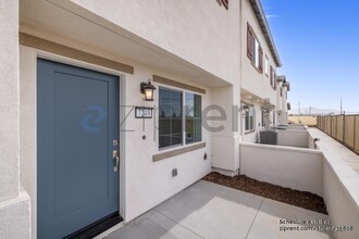 7249 Alder Grv Wy in Riverside, CA - Building Photo - Building Photo