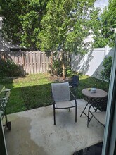 392 NW 11th Ct in Homestead, FL - Building Photo - Building Photo