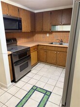 6901 SW 147th Ave in Miami, FL - Building Photo - Building Photo