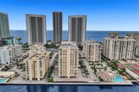 1833 S Ocean Dr photo'