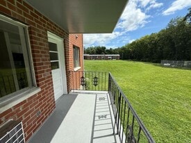 39 Rome Ave in Bedford Hills, NY - Building Photo