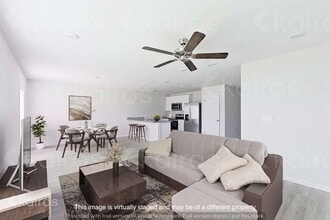 4784 Malay Cir in Pace, FL - Building Photo - Building Photo