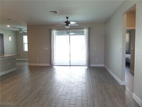 2909 NW 24th Ave in Cape Coral, FL - Building Photo - Building Photo