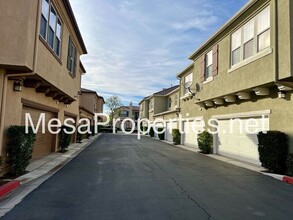 13213 Murano Ave in Chino, CA - Building Photo - Building Photo