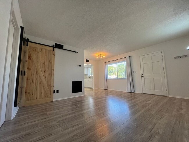 property at 1100 Martinique Dr