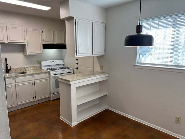 property at 1218 Wyoming St