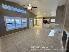 19506 N 66th Ln in Glendale, AZ - Foto de edificio - Building Photo