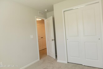 5256 Sawmill Pt Wy in Jacksonville, FL - Building Photo - Building Photo
