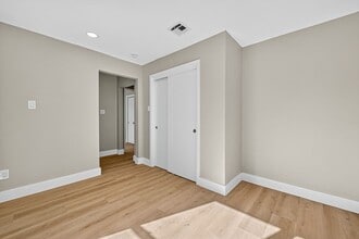 2019 Spillers Ln in Houston, TX - Building Photo - Building Photo