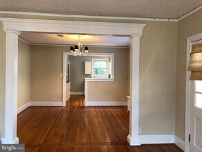 1502 Greycourt Ave in Richmond, VA - Building Photo - Building Photo