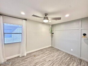 11569 W Cinnabar Ave in Youngtown, AZ - Building Photo - Building Photo