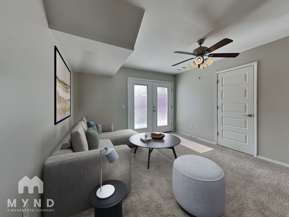 138 E Sycamore St in Fayetteville, AR - Building Photo