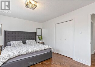 80 Saulter St in Toronto, ON - Building Photo - Building Photo