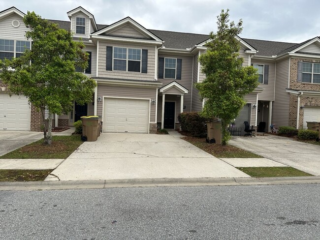 property at 495 Canyon Oak Loop