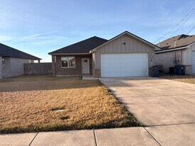 704 Hornady St in Amarillo, TX - Building Photo