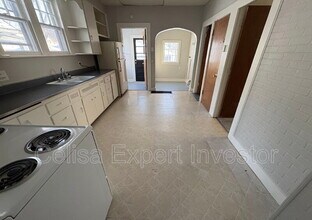 2025 Pauline St in Fort Wayne, IN - Building Photo - Building Photo