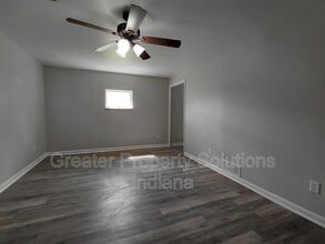 8120 Kennedy Ave in Highland, IN - Building Photo - Building Photo