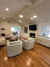 430 Fall Creek Dr in Richardson, TX - Building Photo - Building Photo