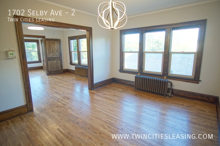 1702 Selby Ave, Unit 2 in St. Paul, MN - Building Photo