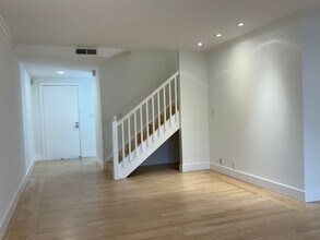 1153 Rickover Ln in Foster City, CA - Building Photo - Building Photo