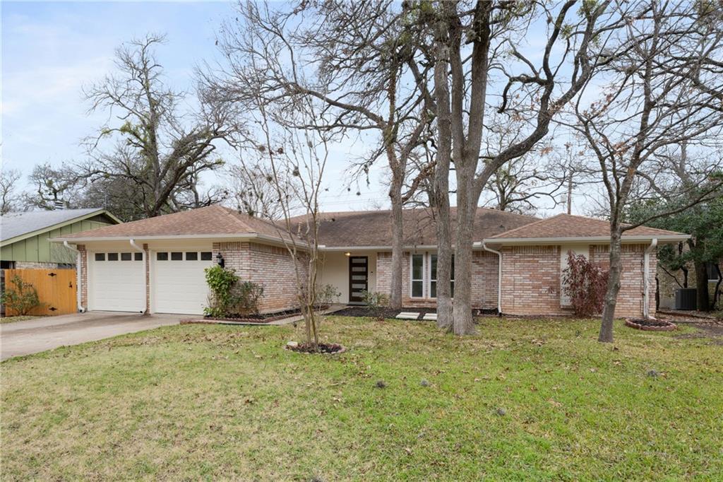4502 Malaga Dr in Austin, TX - Building Photo
