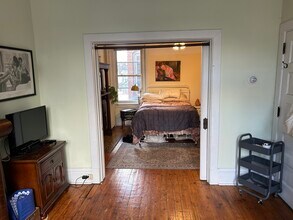 1217 Resaca Pl in Pittsburgh, PA - Building Photo - Building Photo