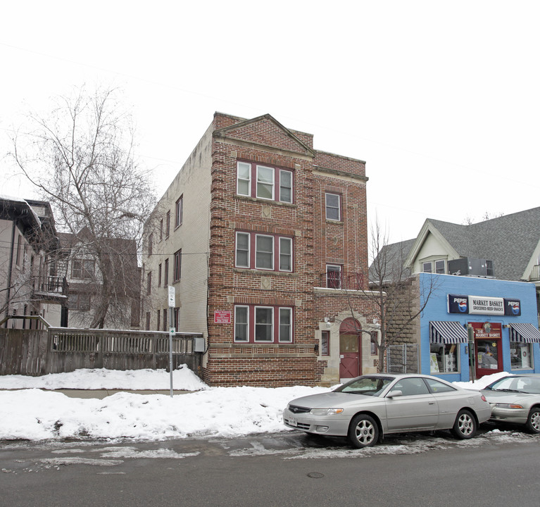 310 E Mifflin St in Madison, WI - Foto de edificio