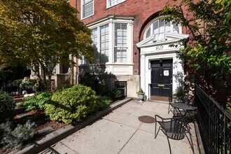 169 Commonwealth Ave in Boston, MA - Building Photo - Building Photo
