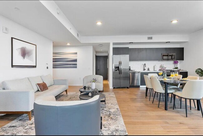 398 NE 5th St, Unit 4109 in Miami, FL - Foto de edificio - Building Photo