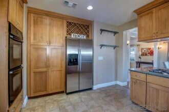 2375 Montclair St in San Diego, CA - Building Photo - Building Photo
