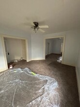 1118 W 8th St, Unit Second Floor in Erie, PA - Foto de edificio - Building Photo