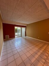 55 Broadlawn Park in Chestnut Hill, MA - Building Photo - Building Photo