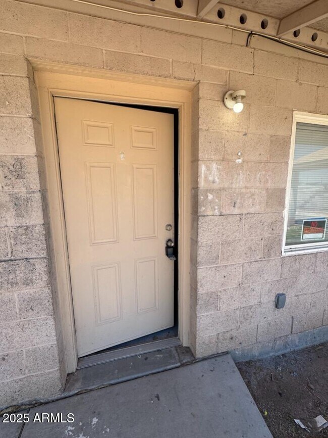 1331 E Pueblo Ave in Phoenix, AZ - Building Photo - Building Photo