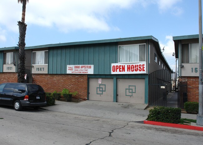 1567 Pacific Ave in Long Beach, CA - Foto de edificio - Building Photo