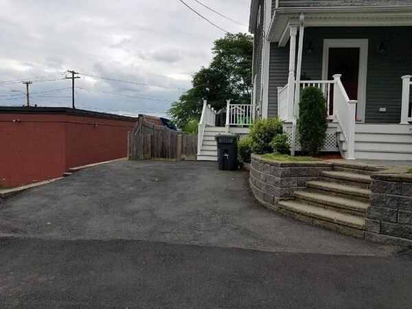 53 Orchard St in Dedham, MA - Building Photo - Building Photo