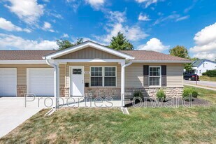 4303 Dudley Ave in Grove City, OH - Building Photo