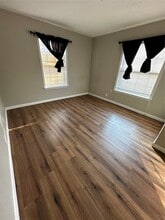 7339 Eisenhower Rd in Houston, TX - Building Photo - Building Photo