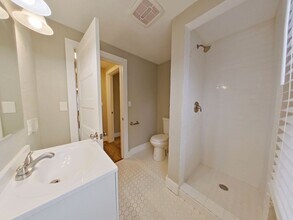 383-385 E 15th Ave in Eugene, OR - Building Photo - Building Photo