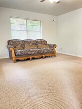 1007 Thomason St-Unit -2 in Huntsville, TX - Building Photo - Building Photo