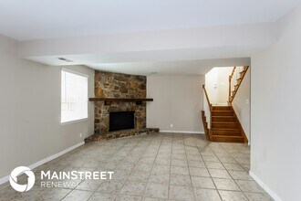 17 Oakshire Ct in St. Peters, MO - Foto de edificio - Building Photo