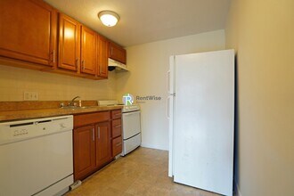 90 Gardner St in Boston, MA - Building Photo - Building Photo