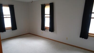 1712 East Saveland Avenue in Milwaukee, WI - Foto de edificio - Building Photo