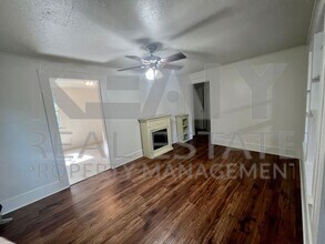 503 Southdown Pl in Lafayette, LA - Building Photo - Building Photo