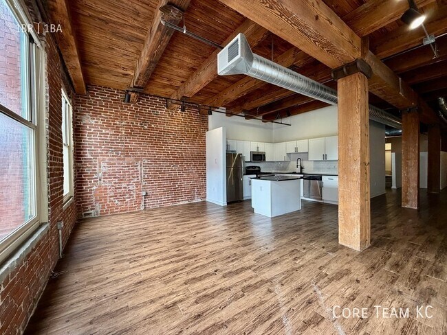 property at 204 Walnut St
