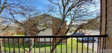 538 Dukeway Dr in Universal City, TX - Building Photo - Building Photo