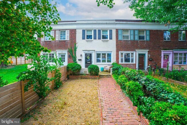property at 1204 Wilkes St